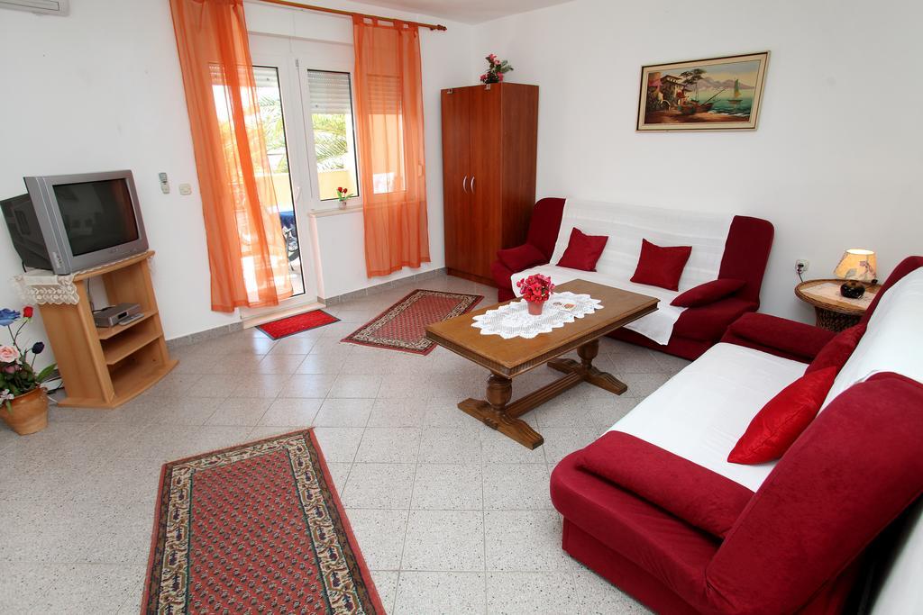 Apartments Jasmin Trogir Exterior foto